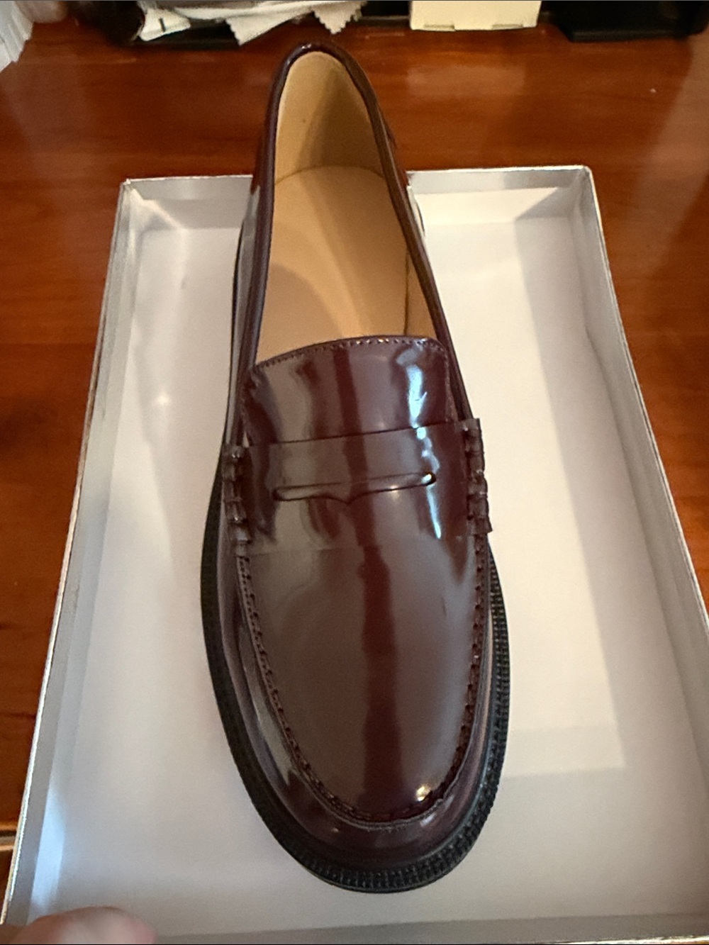 NWT Women’s Penny Loafers in Burgundy Patent Leather